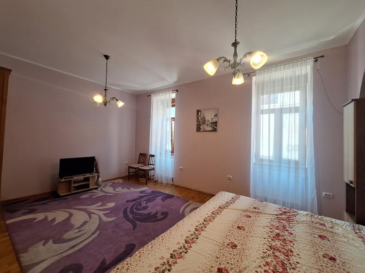 Apartament spatios cu 1 camera-complet renovat, mobilat si utilat-zona Traian