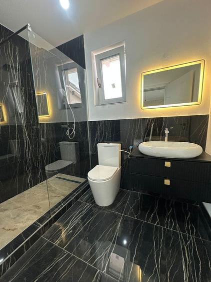 Individuala Parter Sanmihaiu Roman,4 Camere,2 Bai,Proiect Modern,Curte Amenajata