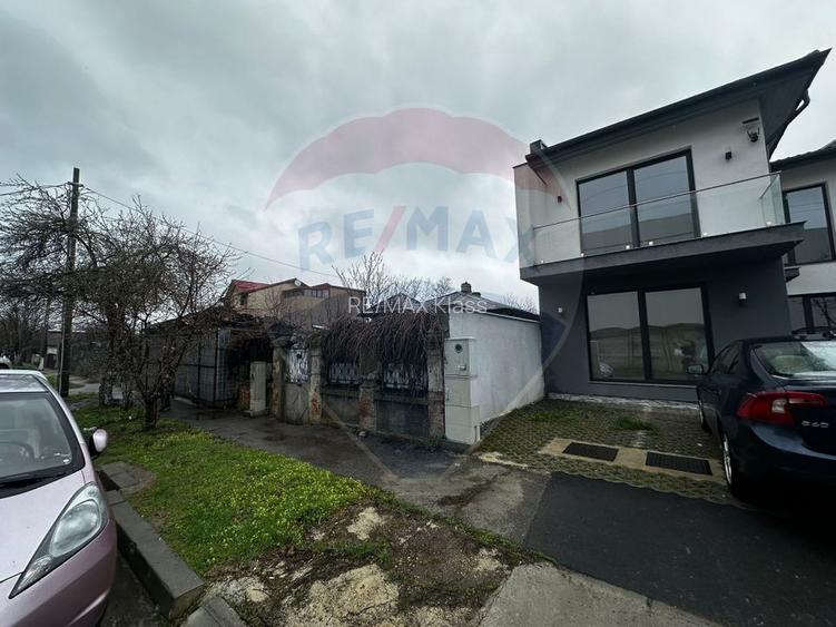 Casă / Vilă cu 3 camere de vânzare în zona Straulesti - 2