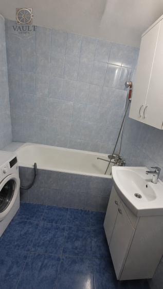APARTAMENT 4 CAMERE -2 BAI-2 BALCOANE-GORJULUI-DEZROBIRII