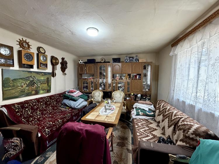 Casă de vânzare | Teren 400 mp | Renovabilă | Sebeș - 2
