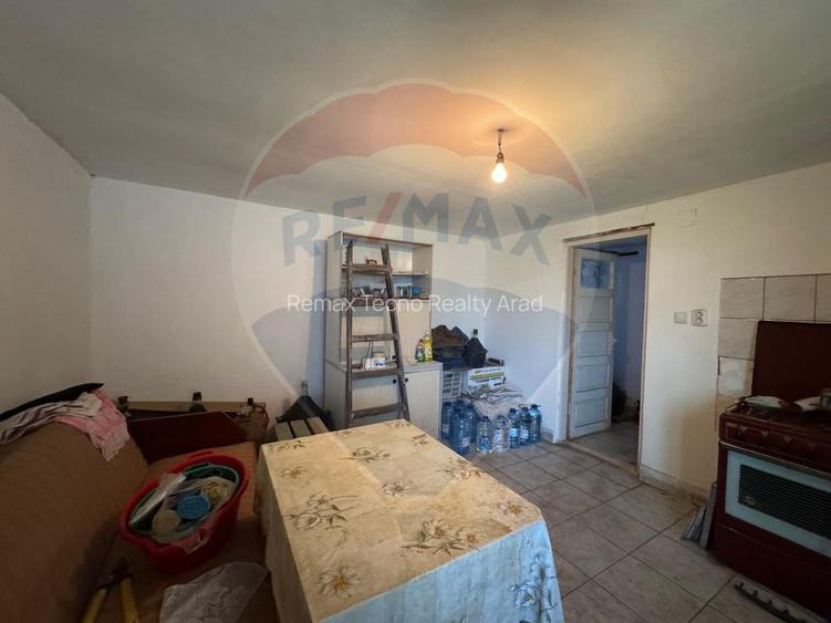 Casă de vânzare in Bodrogu Nou(Zadareni) Arad - 17