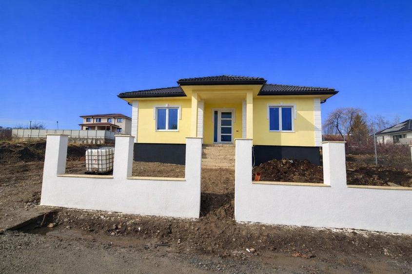 Casa parter, 134 mp utili, teren 500 mp, pod mansardabil