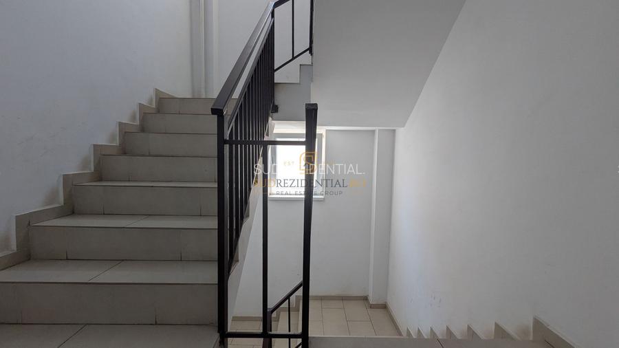 Apartament 2 camere, decomandat, loc de parcare, Drumul Fermei - 12