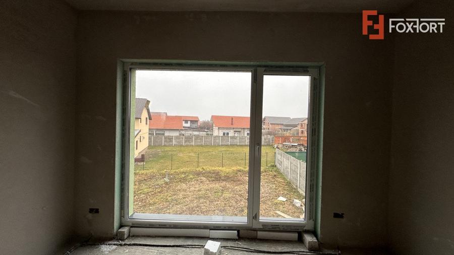 Duplex 3 camere, 96 mp, in Mosnita Noua