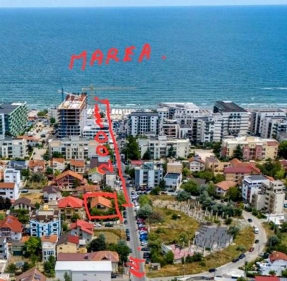 Vilă pensiune ,11 camere-lângă plajă 200 m  Mamaia. StrD14 Nr.7A Năvodari.