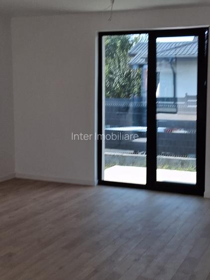 Casa parter Miroslava cod 163009 tel 0731226666 - 6