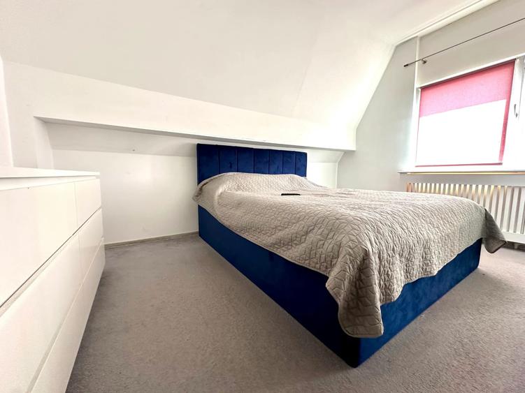 DE INCHIRIAT Apartament 2 camere, 54mp, decomandat - zona Dambovita