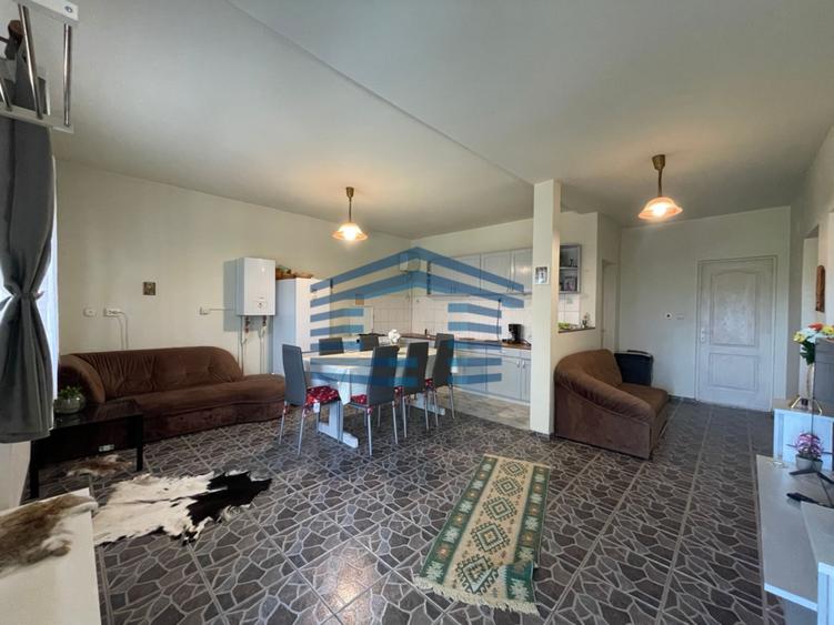 COMISION 0% - Casă cu panoramă spre Piatra Craiului - 800 mp teren -Sohodol-Bran