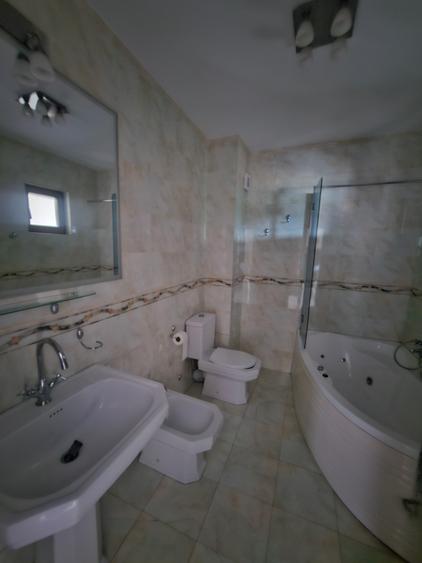 Vila zona Valea Lupului - Pt locuit sediu firma