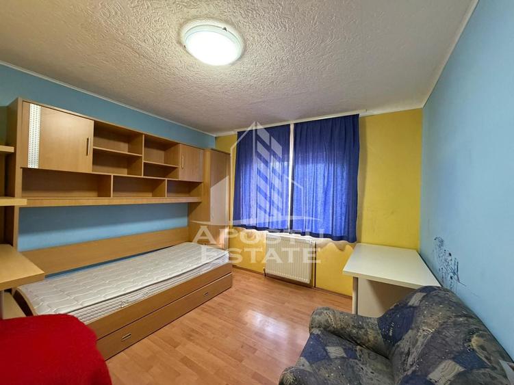 Apartament 3 camere,decomandat, de vanzare, Soarelui, Timisoara