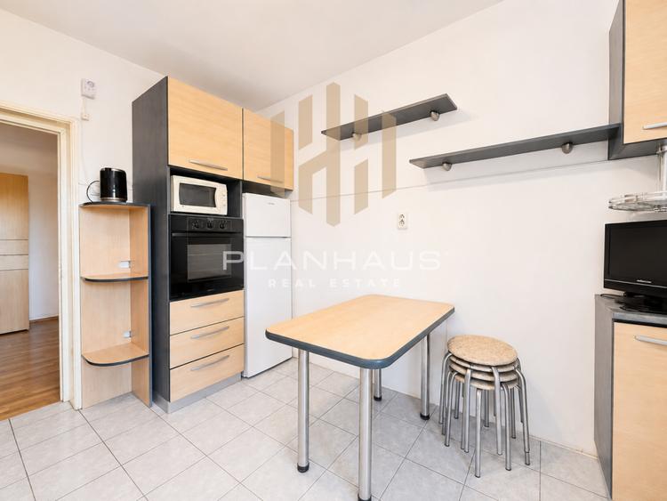 Apartament 3 camere | 85 mp | Garaj sub bloc + boxă | Cartier Săsar – zona O