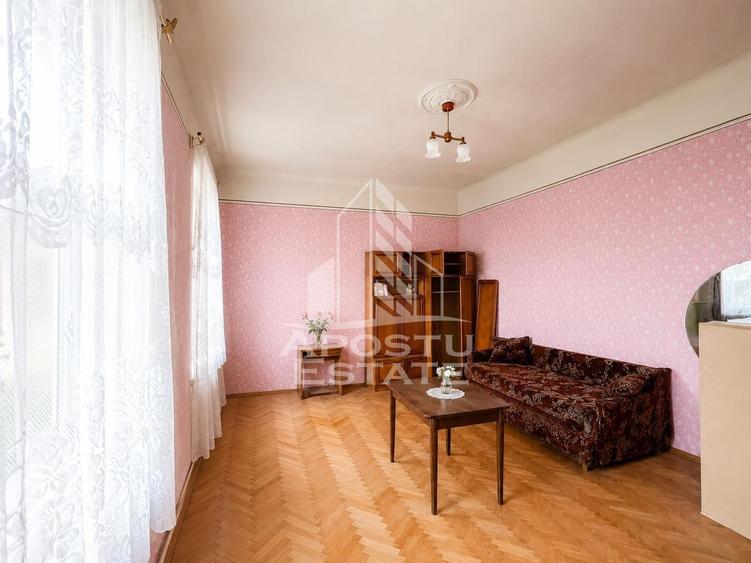 Apartament 2 camere la curte comuna, zona Odobescu Timisoara