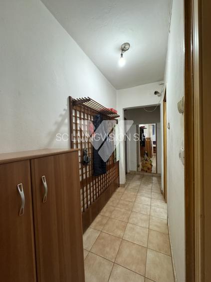Apartament 2 camere mobilat si utilat Etaj 3 Zona Vasile Aaron Sibiu