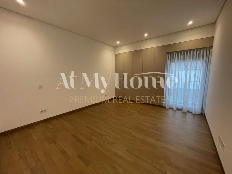 Apartament nou, spectaculos cu 5camere, finisaje lux, prima inchiriere, 2parcari