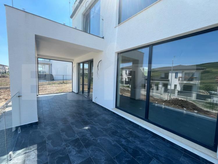 Casa individuala moderna, 180 mp, 710 mp teren
