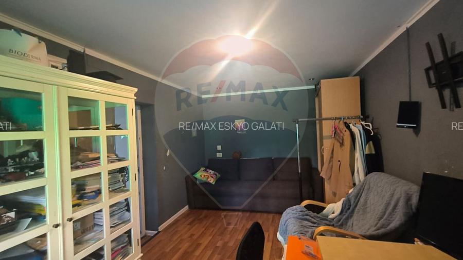 Casă 3 camere + teren 935 mp de vânzare - Zona General Galați - 10