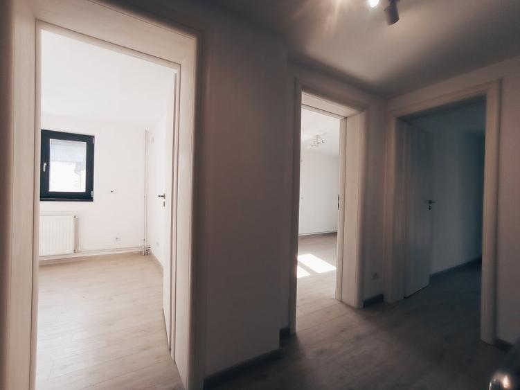 OPORTUNITATE !!! Casa / vila Exercitiu / TEILOR !!!
Multiple ACTIVITATI !!!