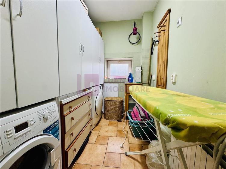 Casa de inchiriat cu 5 camere | Central | Vasile Milea