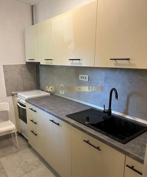 3 Camere de inchiriat | 1 Mai | Metrou | Centrala proprie