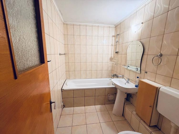 Apartament 4 camere | Calea Moșilor | Oportunitate excelentă