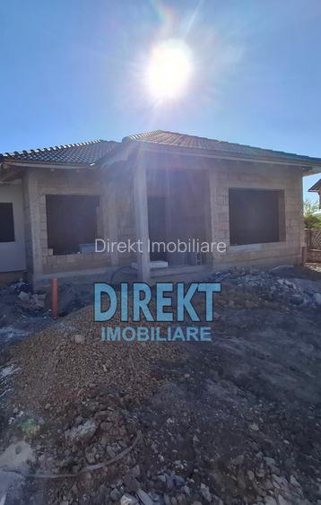 Casa la rosu de vanzare, strada Valea Ghinzii - 2