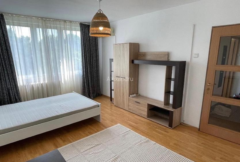 Inchiriez garsoniera in zona Bl Brancoveanu, str Rezonantei
