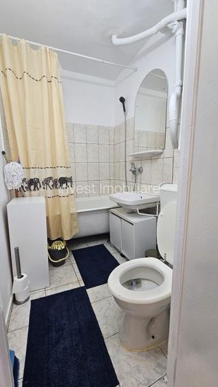 Apartament 3 camere, 60 mp, liber - Podu Ros - 7