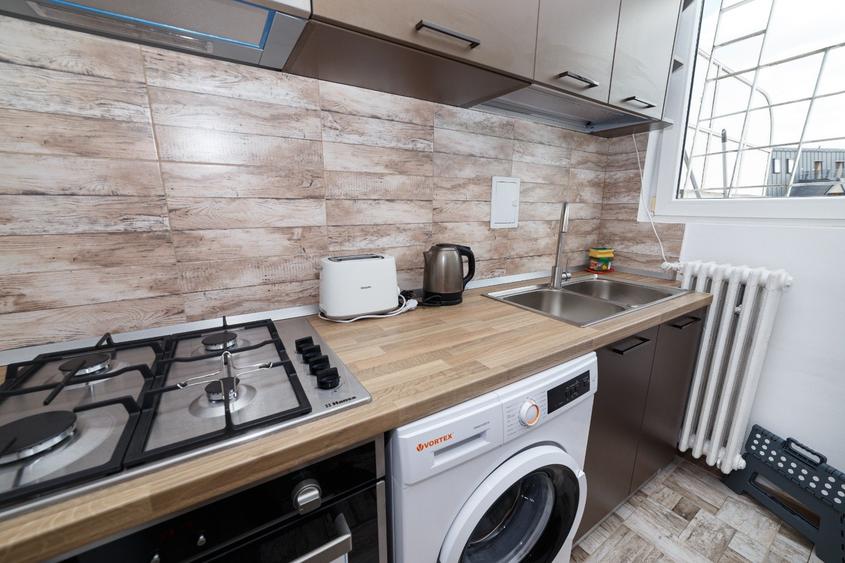 Apartament de închiriat – Universitate | 2 camere | Terasă 40 mp