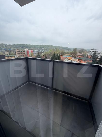 Apartament 2 camere, etaj intermediar, la cheie, garaj, zona Corneliu Coposu