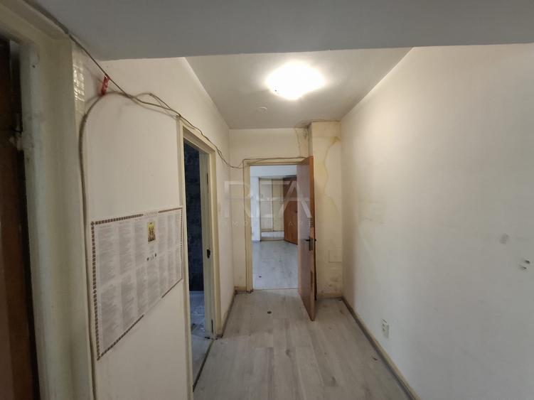 3 camere, 1/10, 76mp, anvelopat-Gorjului-Veteranilor