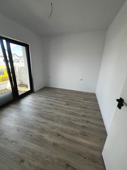 Casă modernă individuală, 3 camere, 2 bai, 300 mp teren