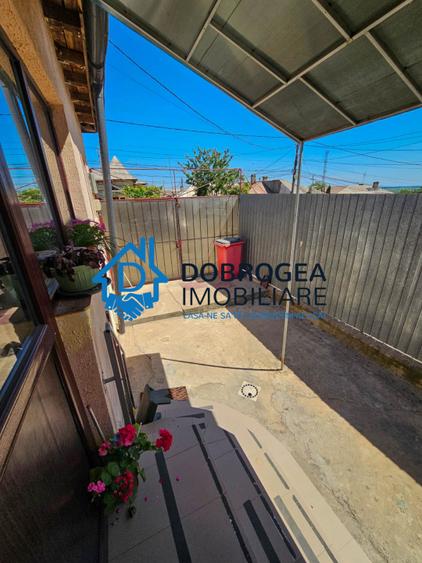 ZONA 23 AUGUST-CASA 6 CAMERE, TEREN 231 MP