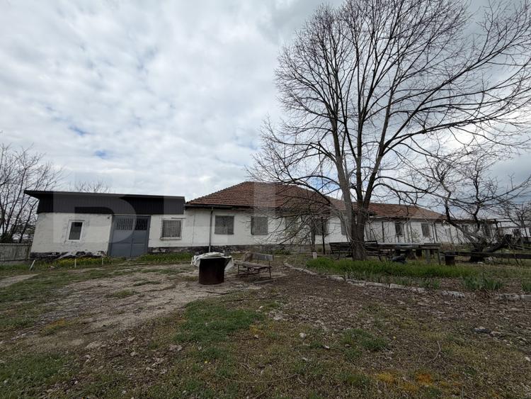 Casa+ teren cu vad, 1580 mp, Calea Severinului