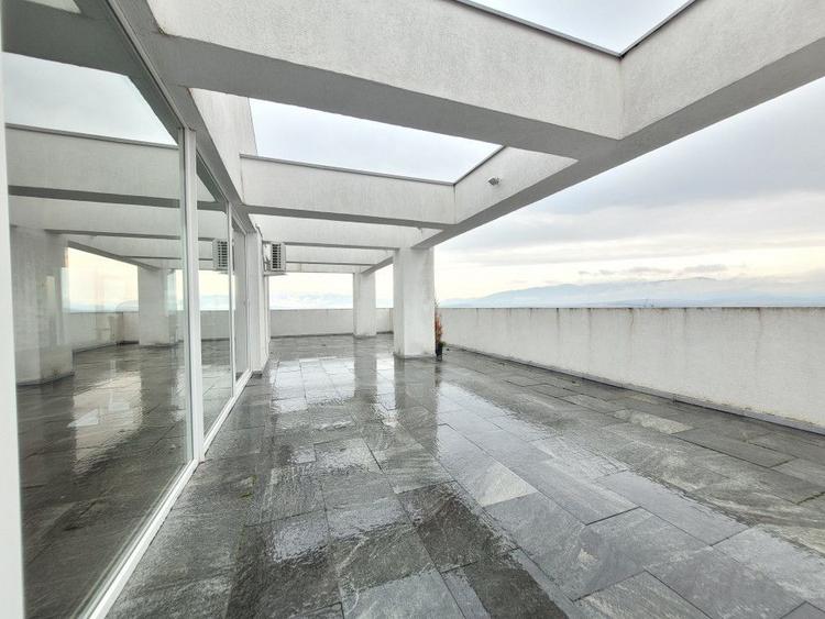 Penthouses de inchiriat, 200 mp. utili + 60mp. terasa - Mihai Viteazu
