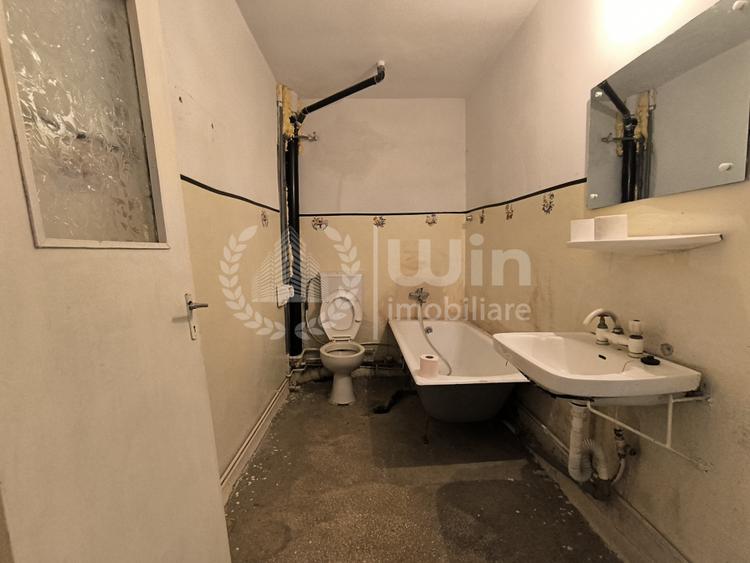 Apartament cu 3 camere | 2 bai | Decomandat | Balcon | Piata Zorilor