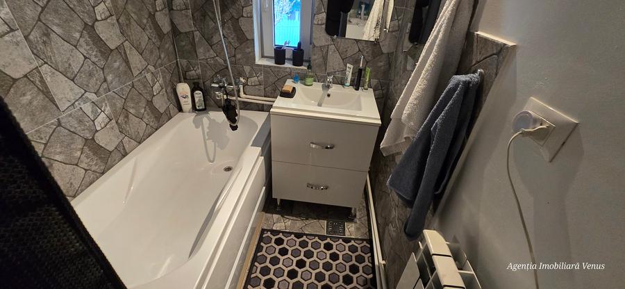 Casa renovata la 5 min de Uvertura Mall