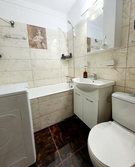 Apartament 2 camere de închiriat piata Unirii, mobilat