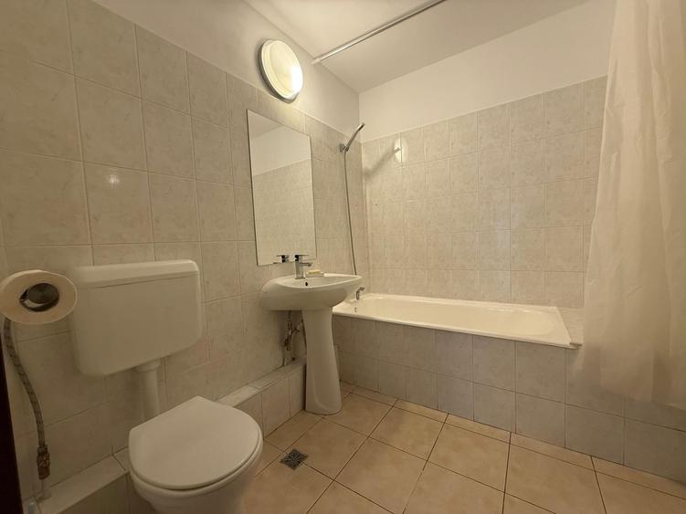 APARTAMENT 2 CAMERE | DECOMANDAT | 450 M DE CENTRUL VECHI | ZONA ULTRACENTRALĂ