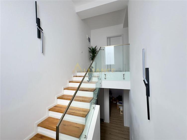 Vila individuala - 5 camere- 3 bai - 444mp teren