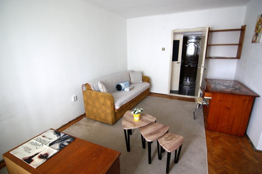 2 camere, Complexul Studentesc, centrala proprie.
