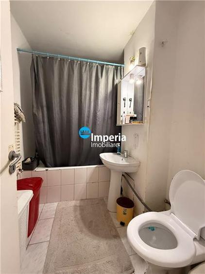 Apartament 3 camere, Galata 1500 eur/mp