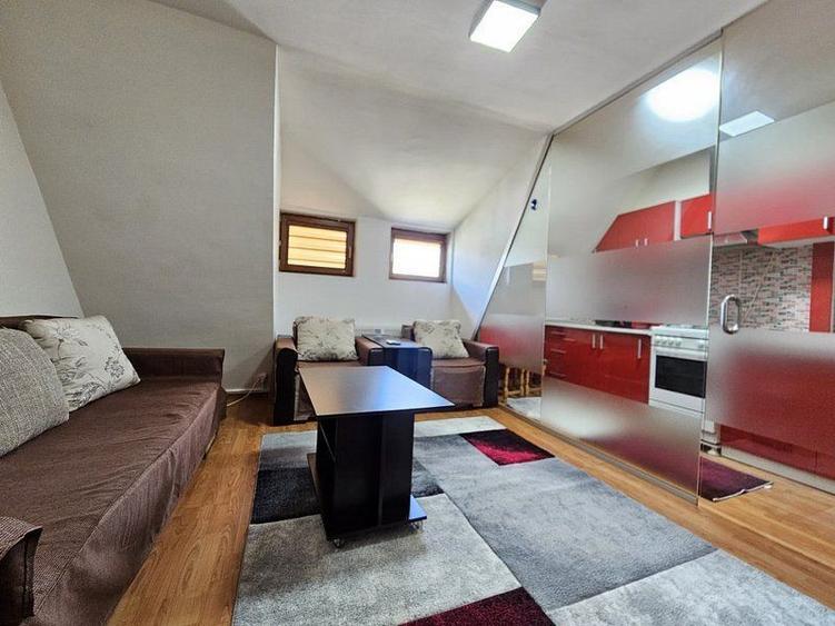 Universitate-Unirii| 5 min. metrou| Garsoniera cu centrala proprie
