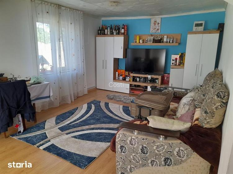 Casă 3 camere, loc. Robanesti