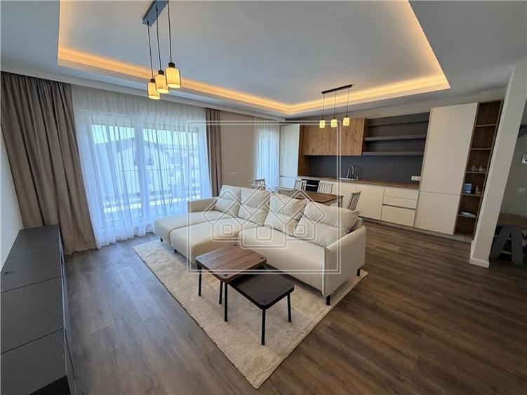 Apartament 3 camere de vanzare, loc de parcare inclus - Doamna Stanca