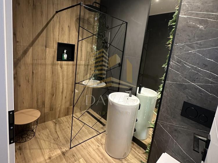 Apartament de 2 camere semidecomandat | Renovat