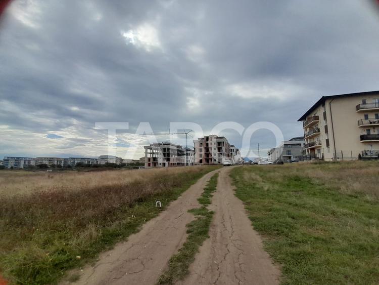Teren intravilan 2 fronturi de 35 m fiecare 8.000 mp Turnisor Sibiu