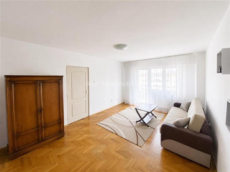 Apartament 2 camere decomandat Judetean, str. Zizinului - 2