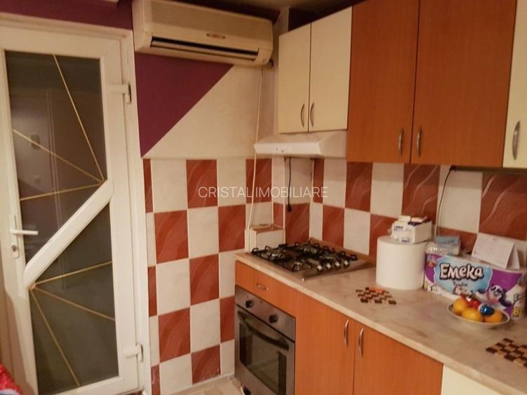 Vanzare Apartament 2 camere, etaj 8/9, 2 lifturi, confort 1, 52 mp– Rahova