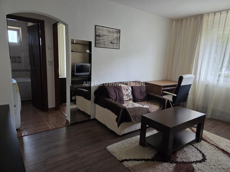 Apartament 2 camere de vanzare, zona Blumana - 2